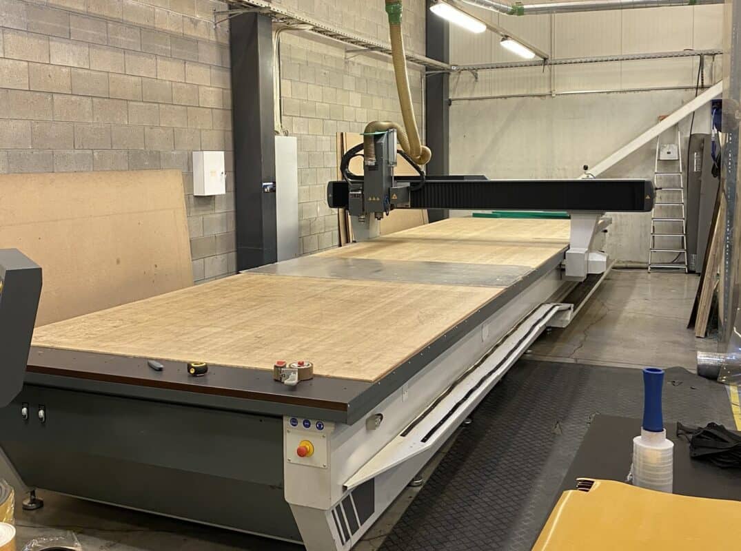 Meist 13 CNC tootlus