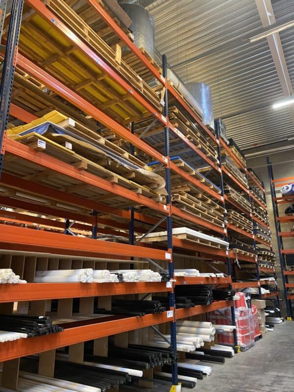 Meist 8 Plastmaterjal